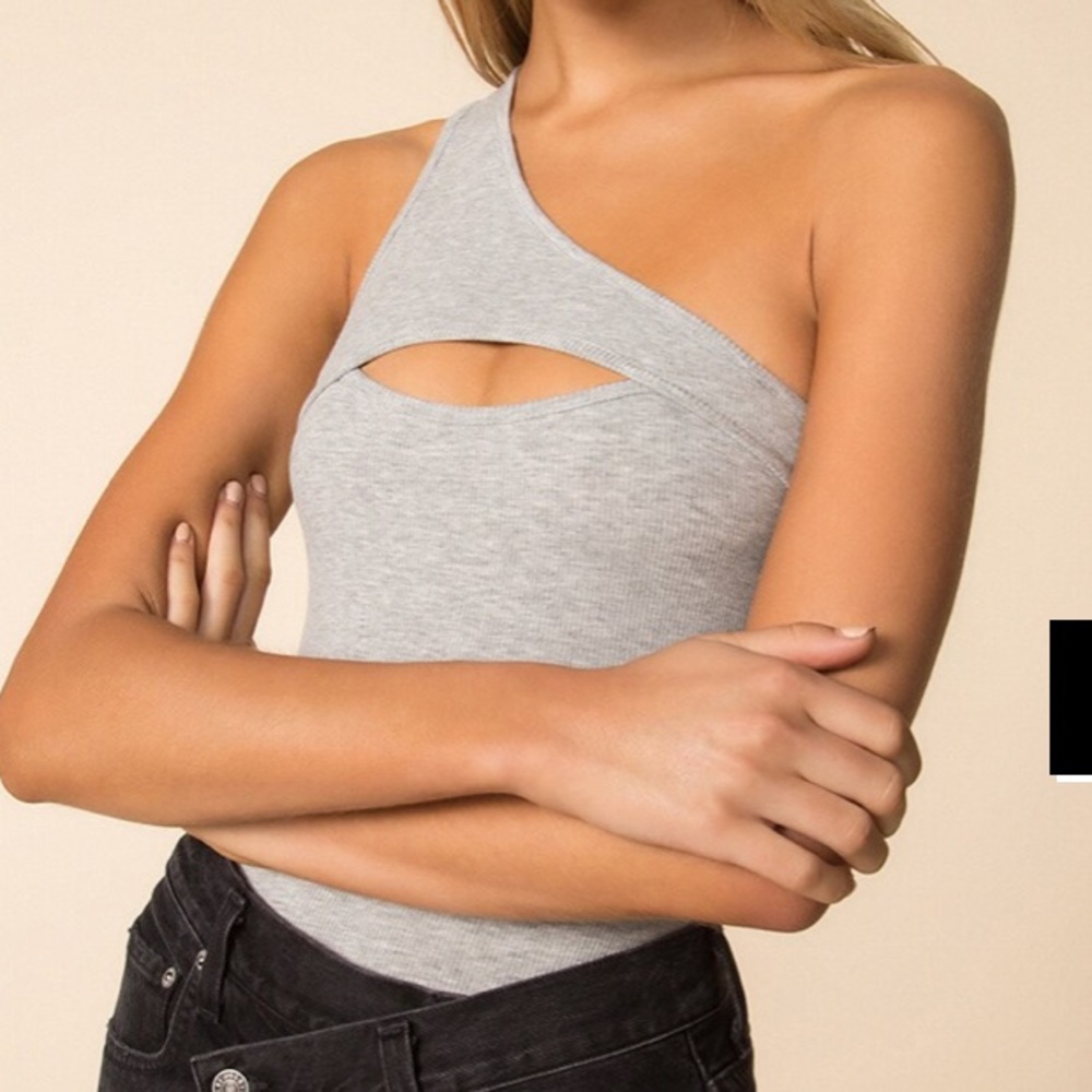 Superdown One shoulder gray bodysuit